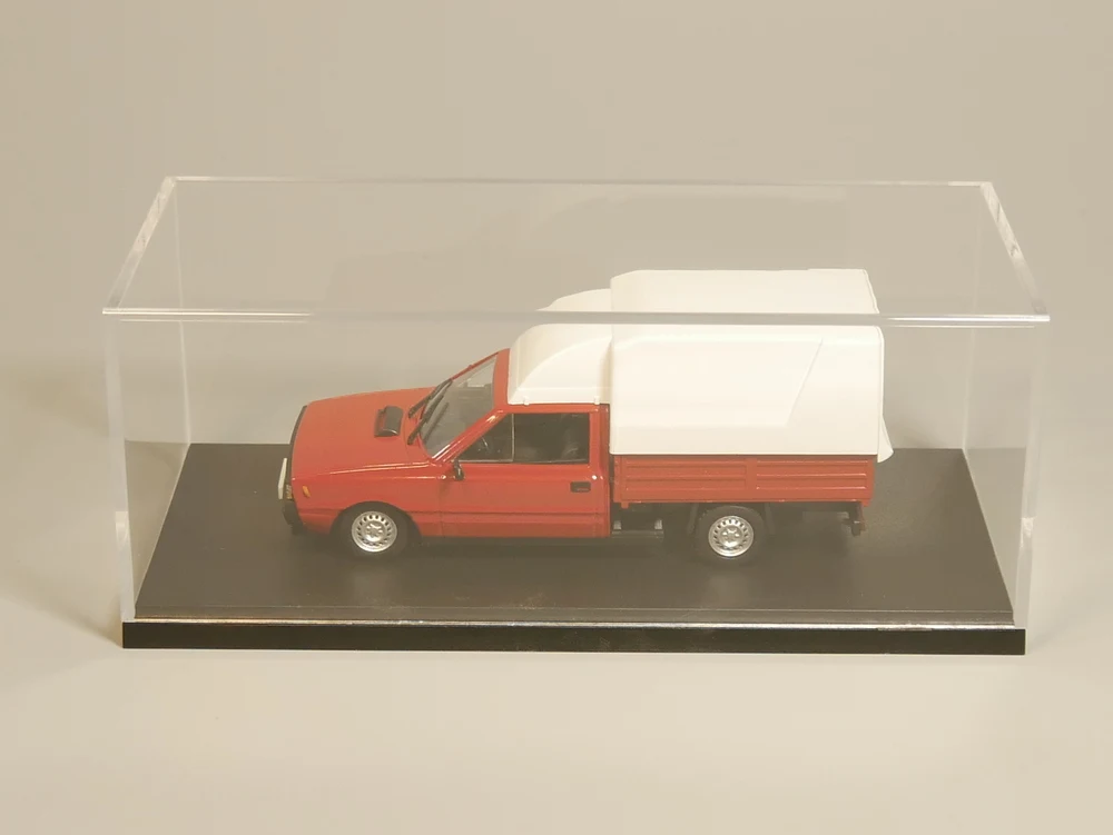 Isst 1:43 FSO POLONEZ Модель литья под давлением модель автомобиля| |