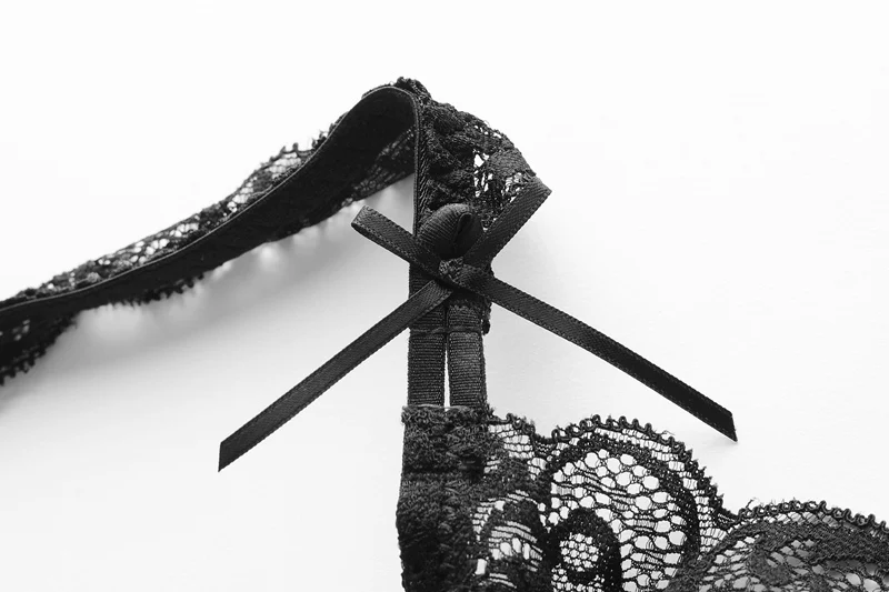 6723469353_644976849