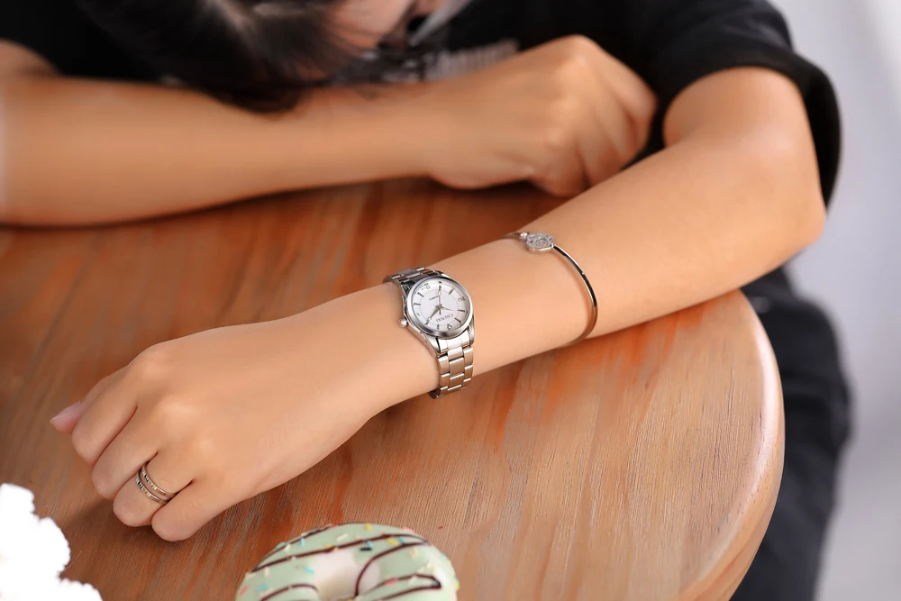 Montre femme Mouvement À Quartz