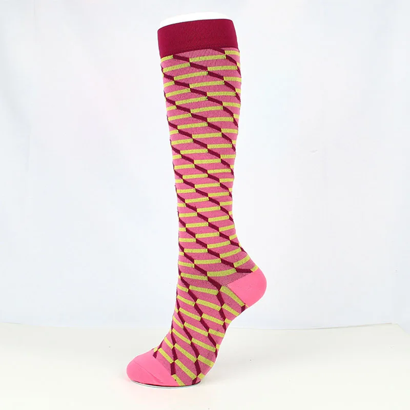 Новое поступление, 1 пара спортивных носков для женщин, поддерживающие теленок, для бега, медицинские мужские компрессионные чулки - Цвет: 10