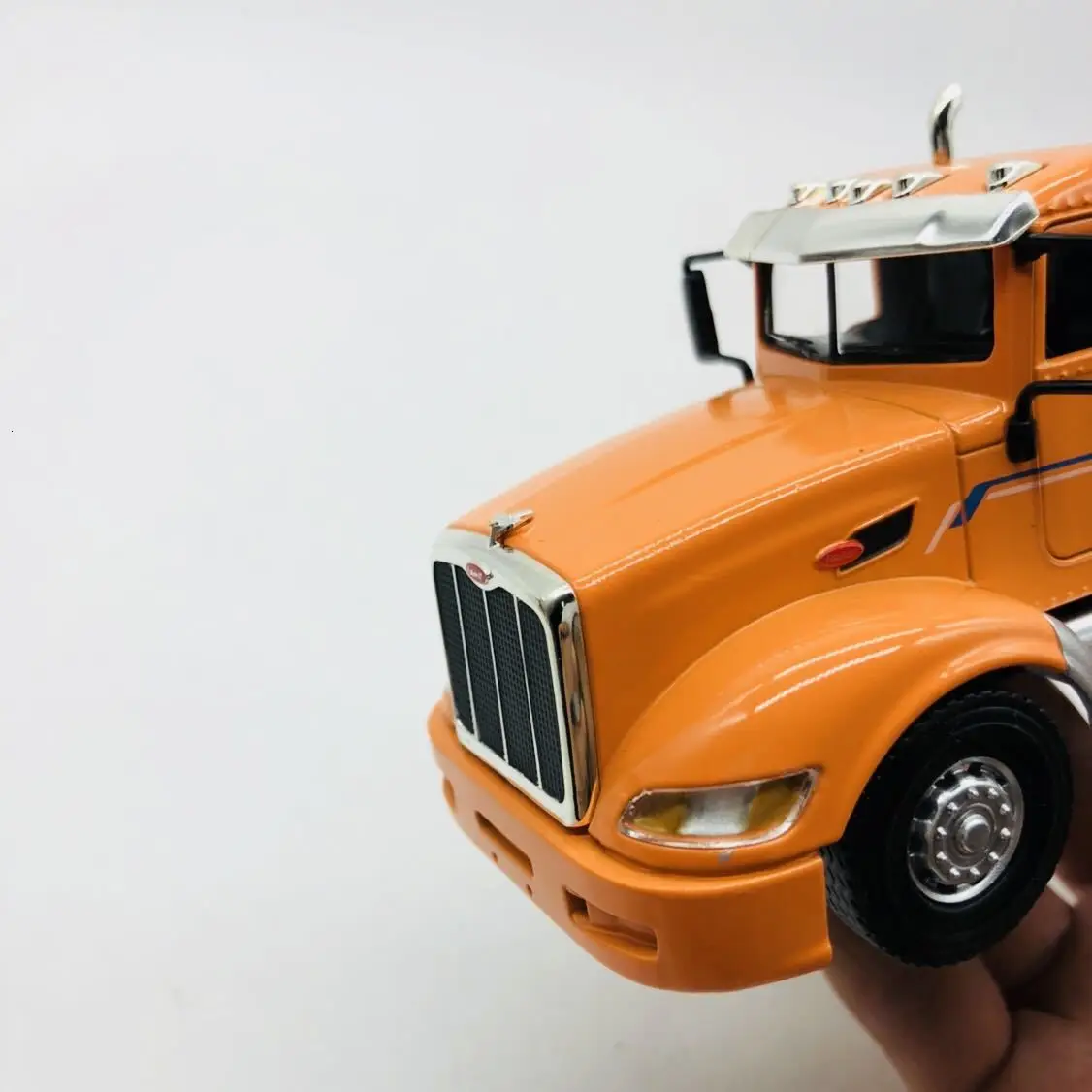 1/43 редкая новая специальная цена литая металлическая модель головы грузовика домашний дисплей коллекционные игрушки для детей