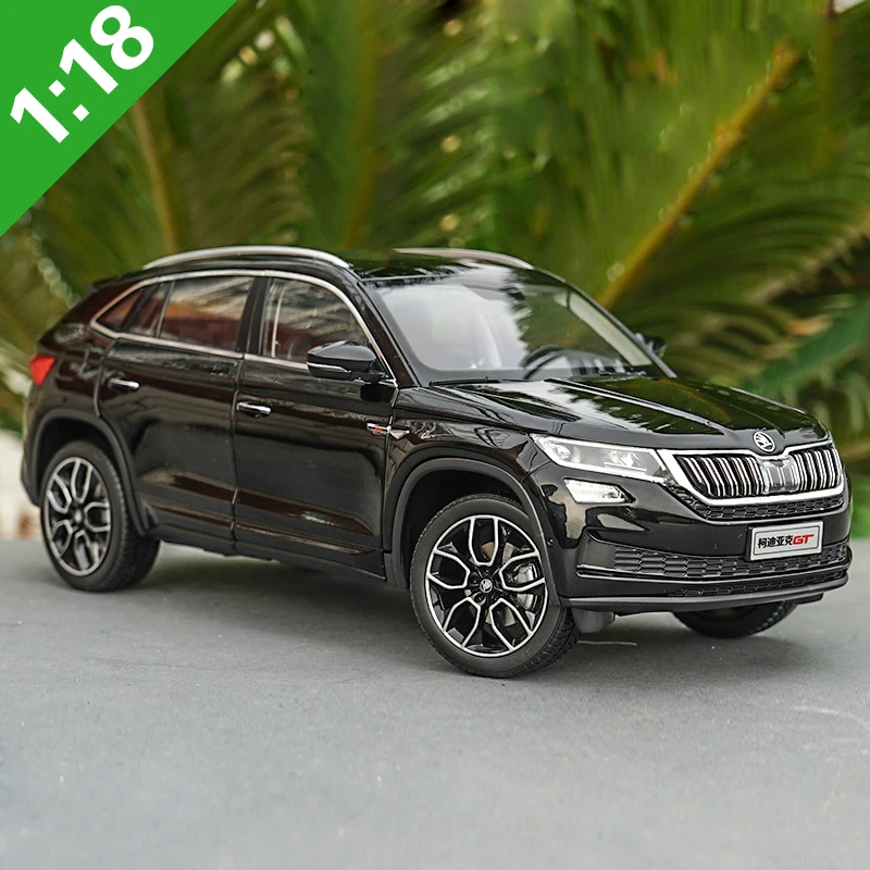 1:18 Skoda KODIAQ GT литье под давлением Модель автомобиля игрушки Металлическая Модель автомобиля оригинальная коробка