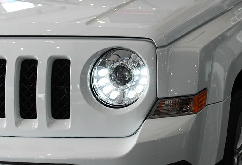 Для JEEP Патриот светодиодный фонарь в сборе 2011- год передняя фара