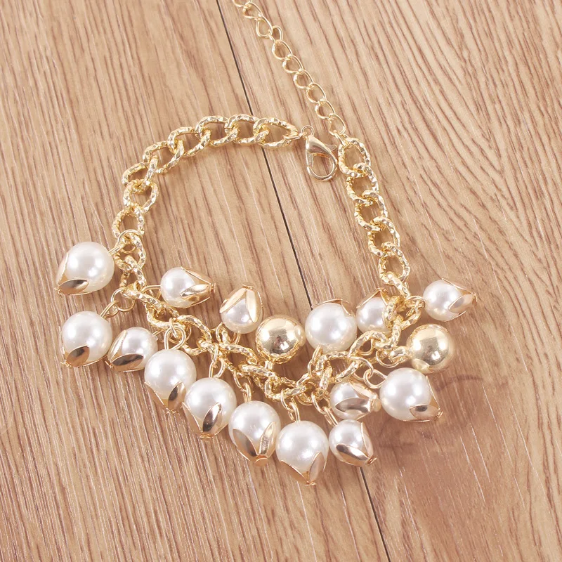 

Korea simulation pearl shell charm bracelet for women bohemian elegant luxury strand geometric bracelets 2019 jewelry pulsera