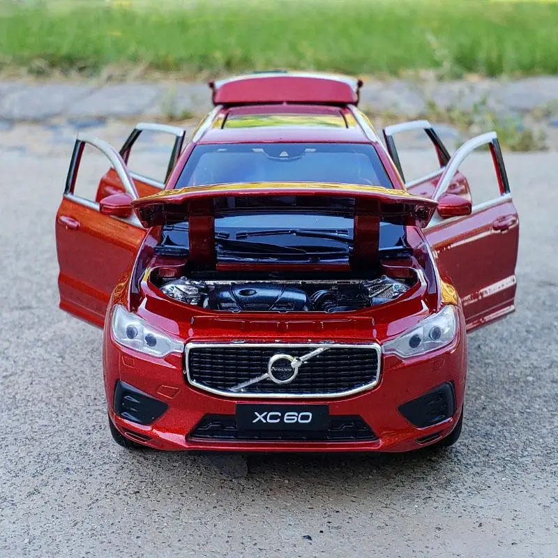 1:32 весы лицензированные для VOLVO XC60 литье под давлением сплав металл роскошная модель автомобиля SUV Коллекция