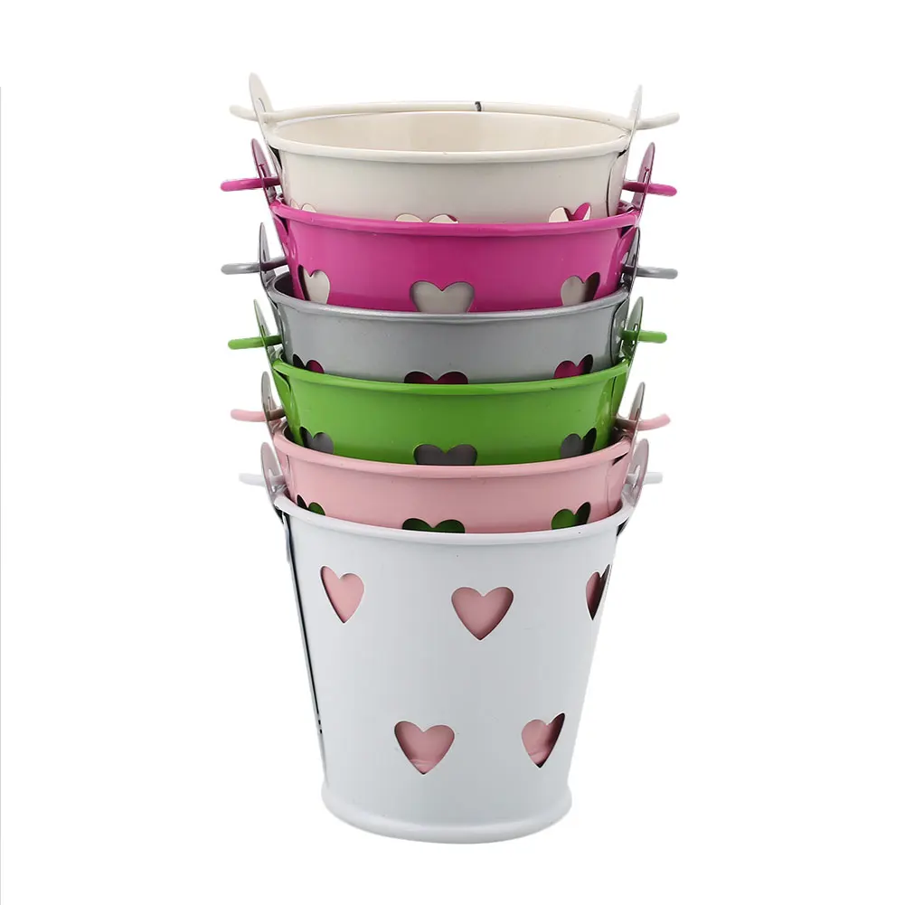 

Mini Metal Bucket Candy Favours Box Plant Flower Pot Hollow Iron Barrel Hollow Flowerpot Party Heart-Shape Garden Planter
