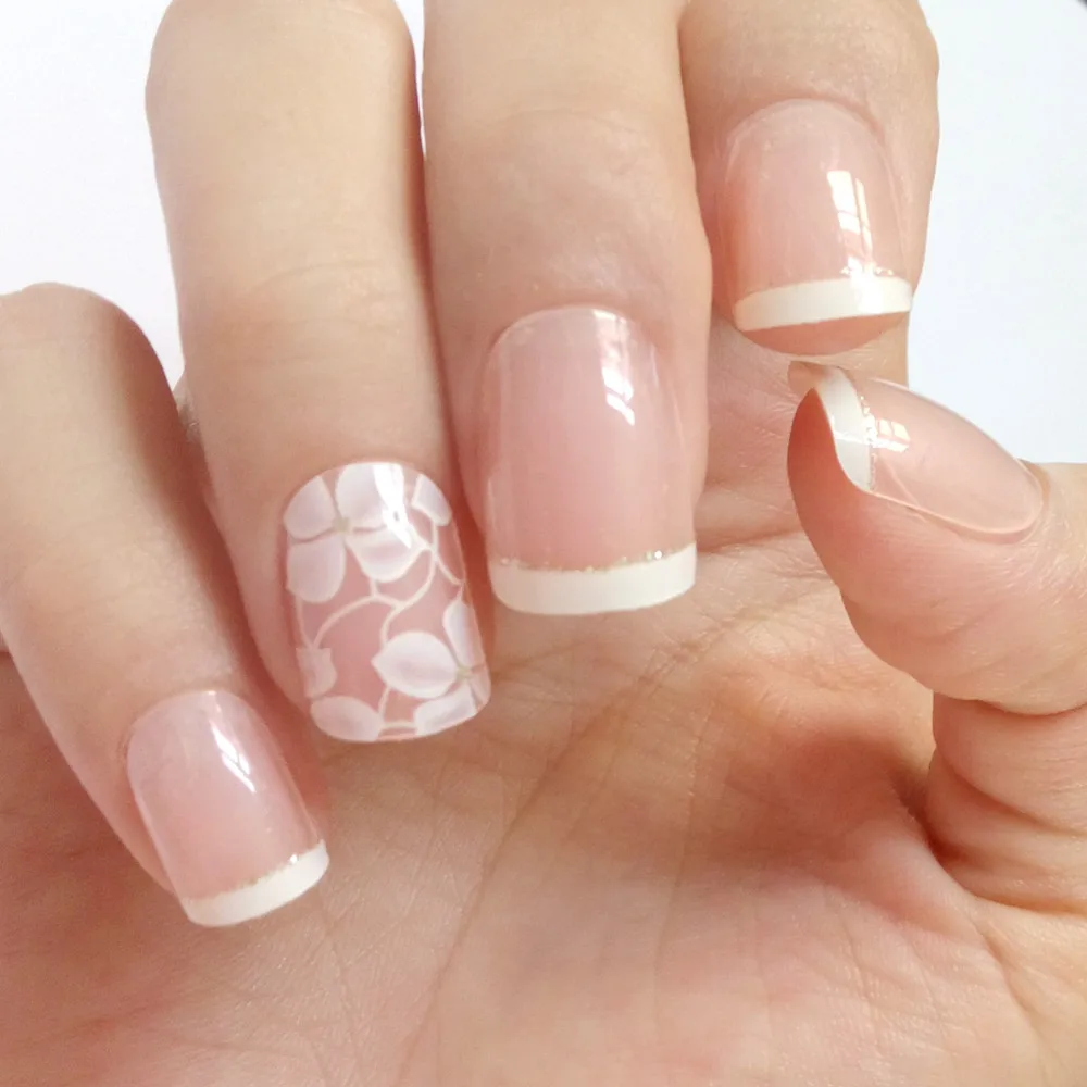 Natural French Artificial Fake Nails Short Size Stiletto False Nails Easy Wear Lady Fingernails For Manicure Glue On Nails Z226 - Color: Z235