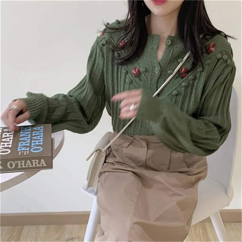 RUGOD Korean New Style O-neck Elegant Knitted Cardigan Flower Embroidery Sweaters Women Fashion