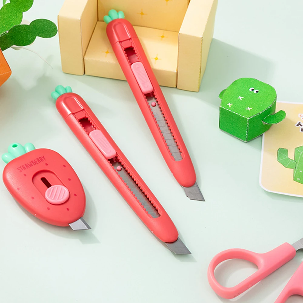 Retractable Razor Knife Cute Carrot Shaped Art Envelope Utility Knife for Packages Box Cutters,Cutting Paper Craft Cardboard etc ► Photo 2/6