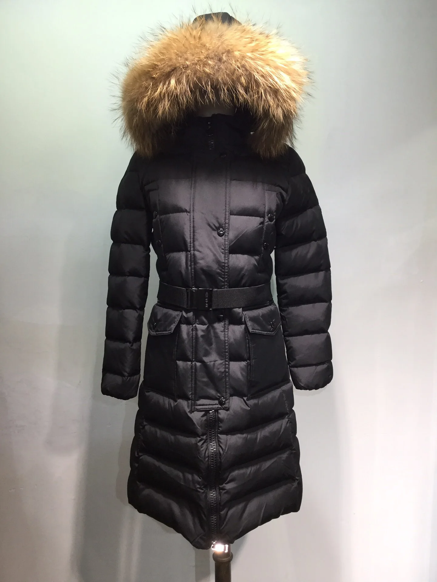 Черный Luxury Large Natural Fur Collar Hooded Winter Jacket Women 90% White Duck Down Thick Parkas Warm Down Coat Snow Coat Black White - Цвет: Черный