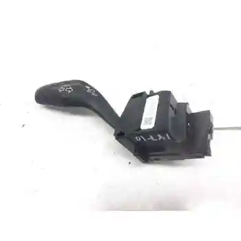 

AV6T13335AE COMMAND FLASHING FORD FOCUS LIM.