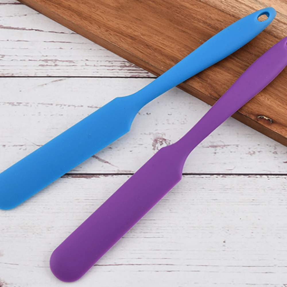 

1Pcs Long Handle Silicone Spatula Cake Cream Mixer Baking Dough Scrapers Confectionery Tools Kitchen Accessories