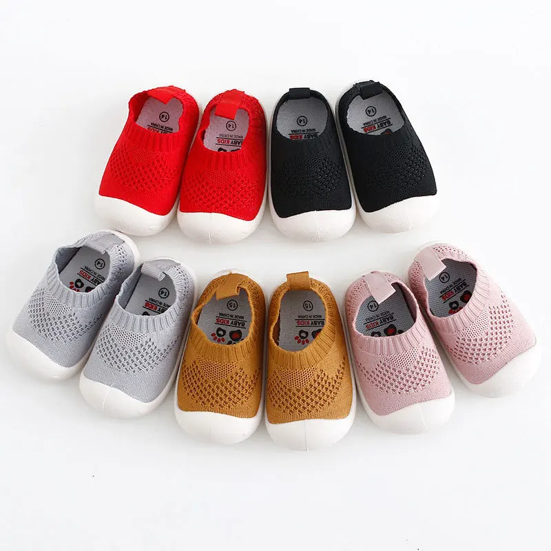 Tanie 2019 nowe dziecięce obuwie dziecięce buty dla małego dziecka dziecięce buty z miękką podeszwą chłopięce i dziewczęce buty dzianinowe buty wewnętrzne buciki