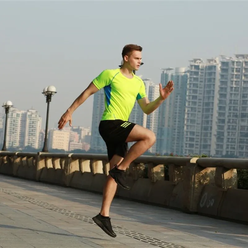 HOWE AO,, спортивная одежда для мужчин, набор для бега, для бега, спортивный костюм для фитнеса, быстросохнущая мужская футболка+ шорты, спортивные комплекты для спортзала