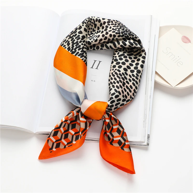 

Scarf Silk Headband Satin Women Leopard Foulard Summer Neckerchief Hair Band Muslim Shawl Hijab Bandana 70*70cm 2021 New