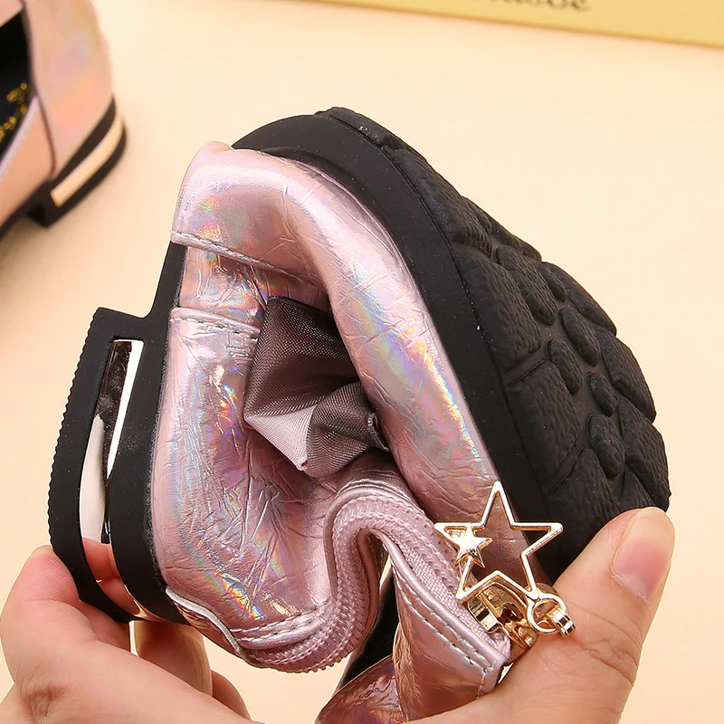 11667359728_1977719293