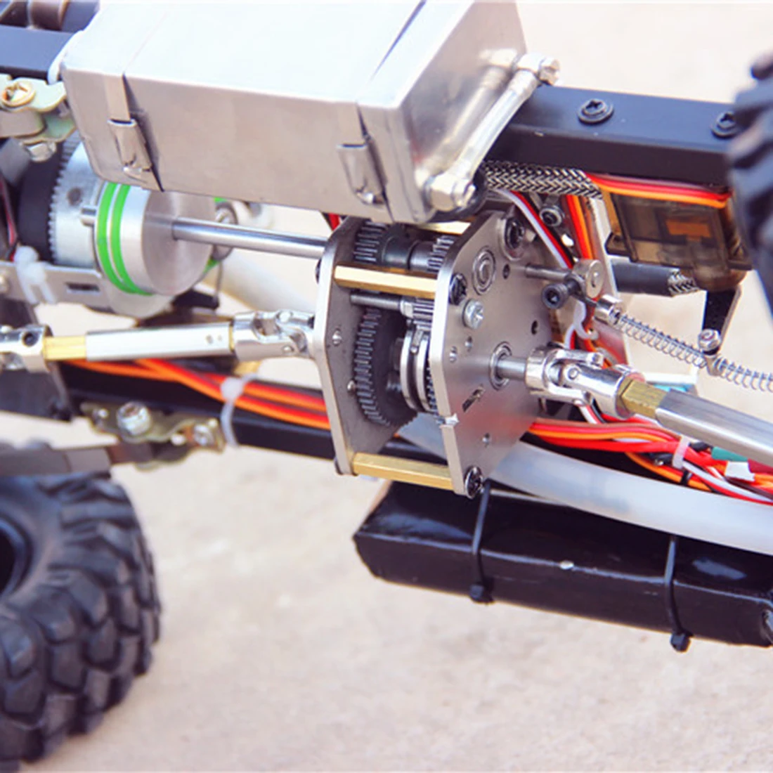New Hot 1:10 DIY Modified Gas Powered RC Car Without Car Body Shell
