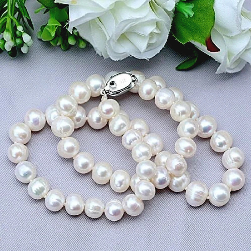 Irregular Pearl Necklace - Image 3