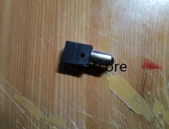 

OEM BA9S BAY9S TO T10 lamp holder converter 3.2*1.3cm