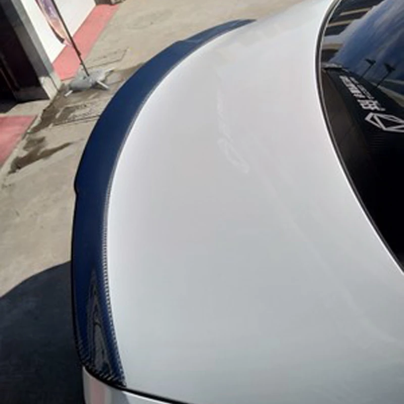 Подходит для Benz C-класс W205 спойлер C63 C180 C200 C220 C250 4-для двери автомобиля Elantra Accent Tucson черный карбоновый спойлер заднего крыла