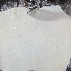 54254274_medium