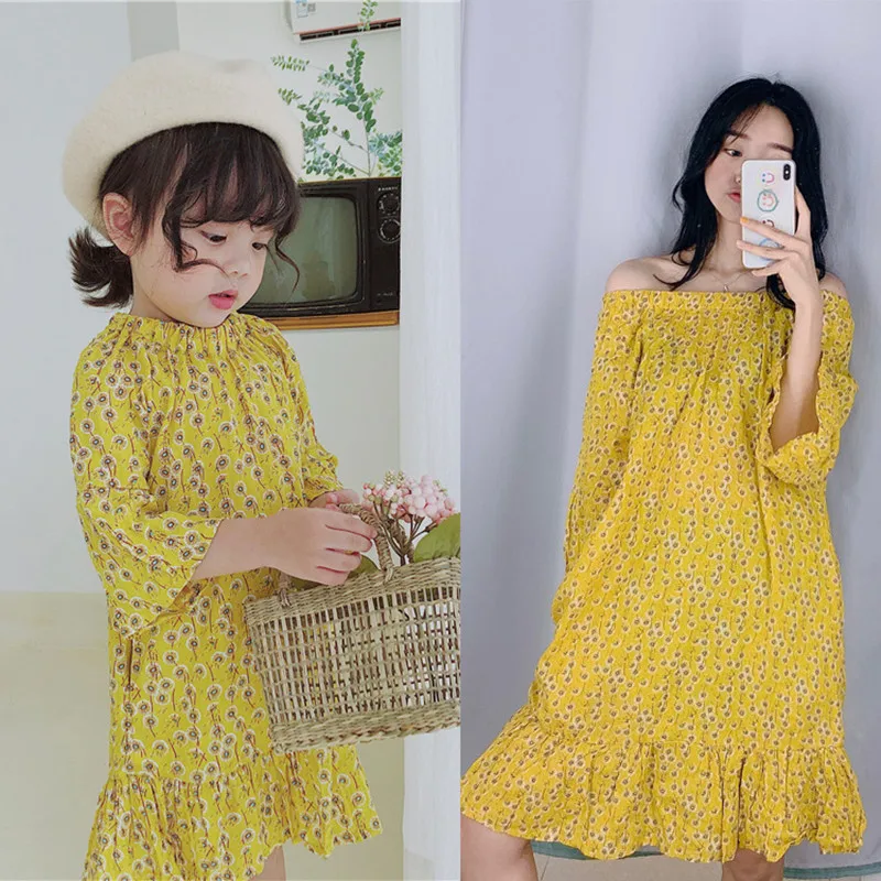 

2019 Autumn Mother Daughter Dresses Family Look Mommy and Me Clothes Family Matching Clothes Yellow