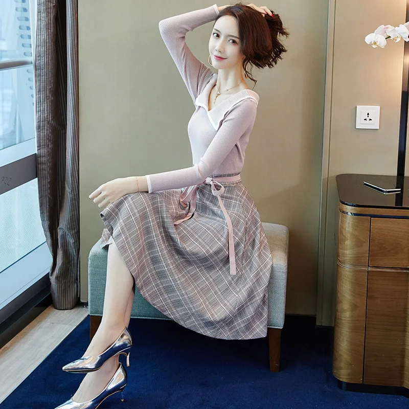 

Set WOMEN'S Dress 2019 Autumn New Style Korean-style Fresh And Sweet Solid Color Sweater Plaid Skirt Two-Piece 9355