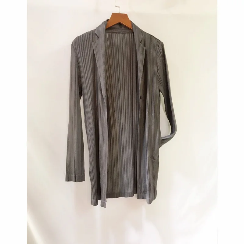 Miyake складки сплошной с длинным рукавом Базовый костюм для женщин