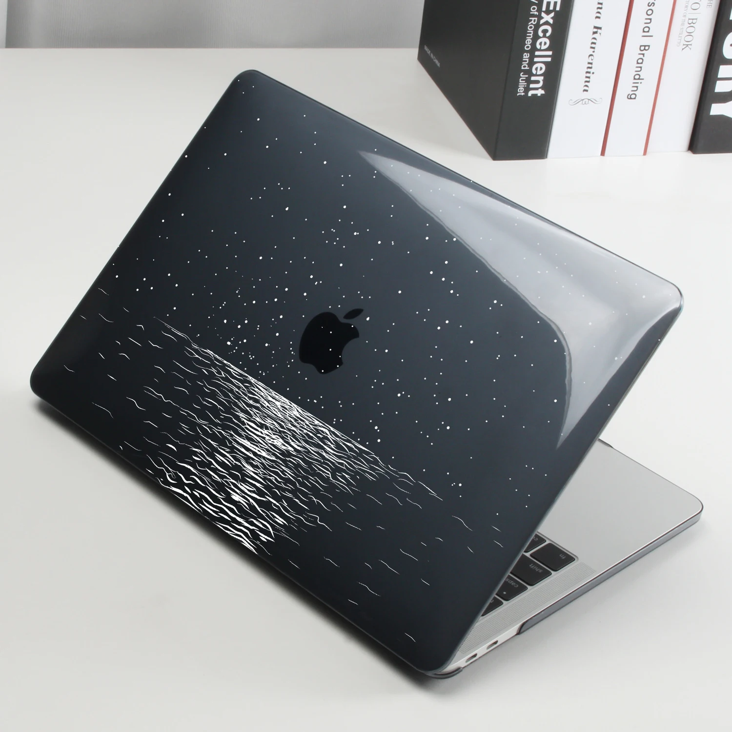 modèle 3D de 2019 MacBook Pro 15 pouces avec barre tactile, toutes