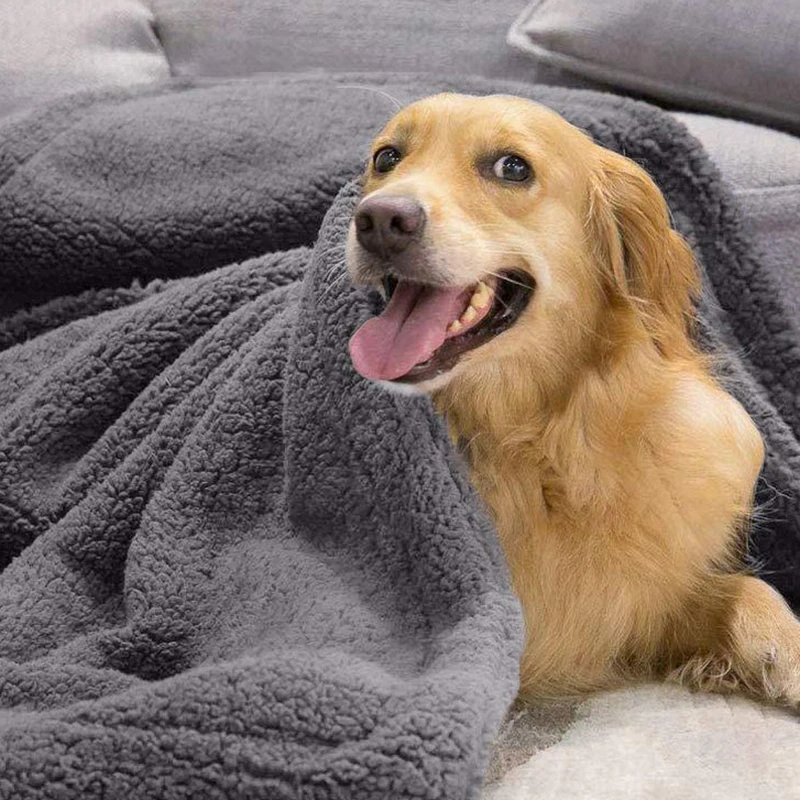 

New Soft Flannel Thickened Pet Soft Fleece Pad Pet Blanket Bed Mat for Puppy Dog Cat Sofa Cushion Home Rug Keep Cover