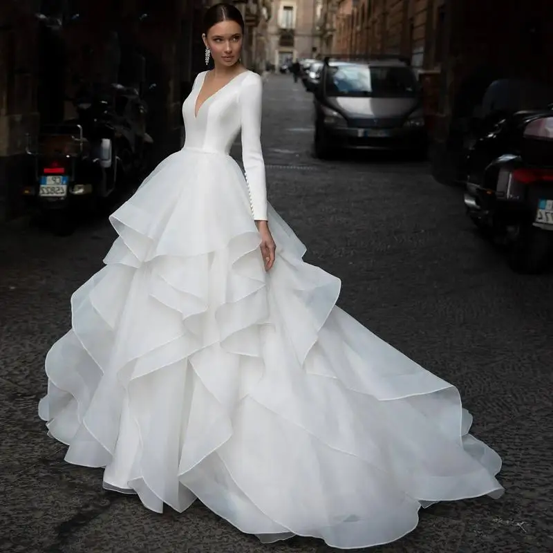 『Cheap!!!』- Romantic A Line Wedding Dress Graceful V Neck Ruffles
Long Sleeve Court Train Princess Bride Gown Plus Size