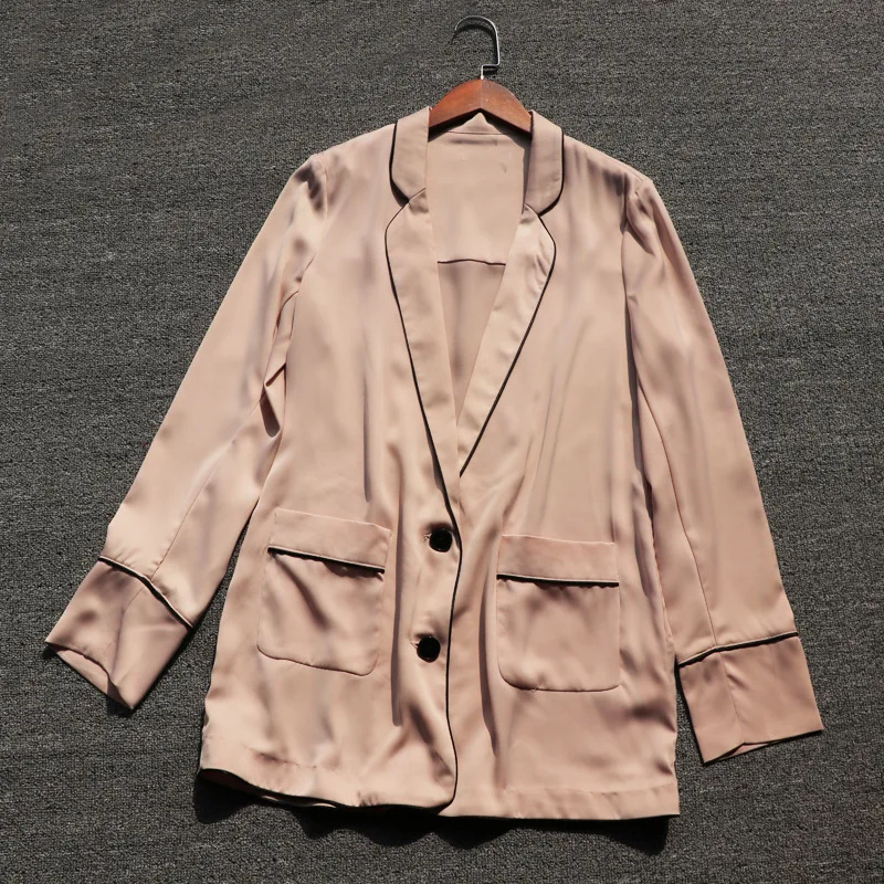 

Bn70 Two-Button Loose-Fit Long Sleeve Thin Coat