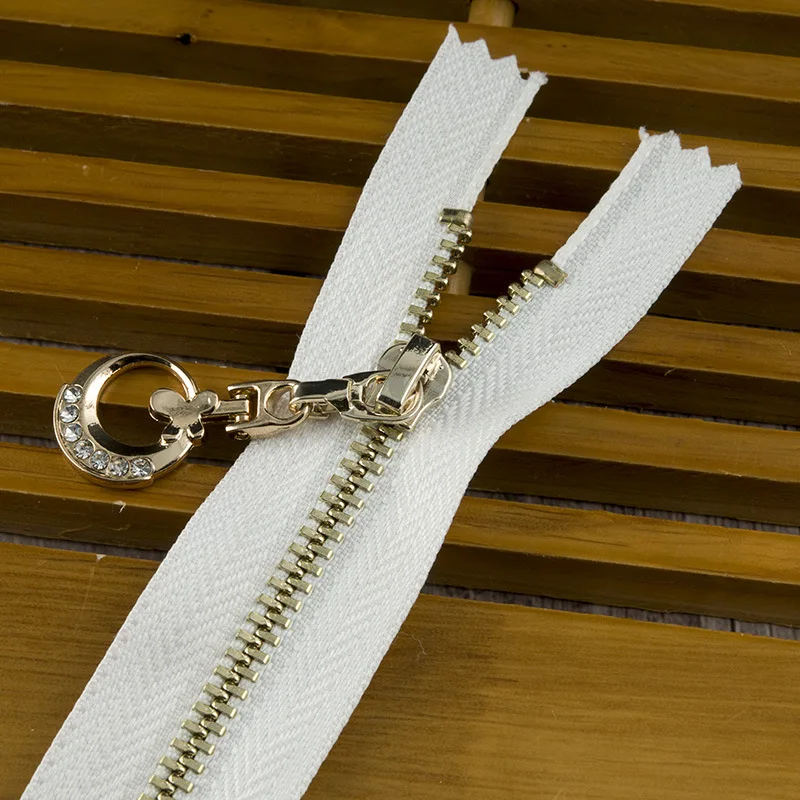 White GT Meetee 5 шт. 15/20 см 3# металлическая молния закрытый конец цвета: золотистый, серебристый зуб Луна Тяговая головка замка застежка-молнии, самодельный сумок Костюмы швейные принадлежности ZA005 - Цвет: White GT