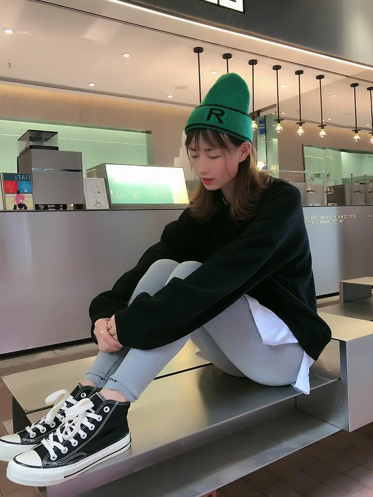 Модные мужские шапки Skullies зимние трикотажные изделия шапки для женщин простые теплые мужские береты-кепки утепленная шапка-маска
