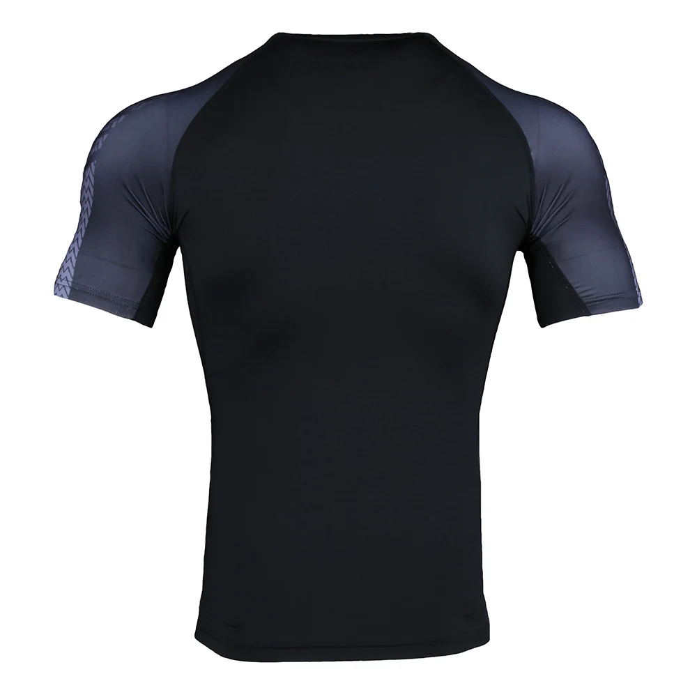 New Summer Fitness T-Shirt Trendy Tights High Elastic Short Sleeve Quick Dry Gym Clothing T Shirt Training Men Running Shirt