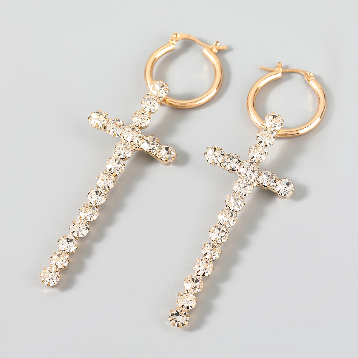 2021 Simple Metal Rhinestone Cross Earrings Family Party Popular Dangle Earrings Women's Retro Statement Earrings