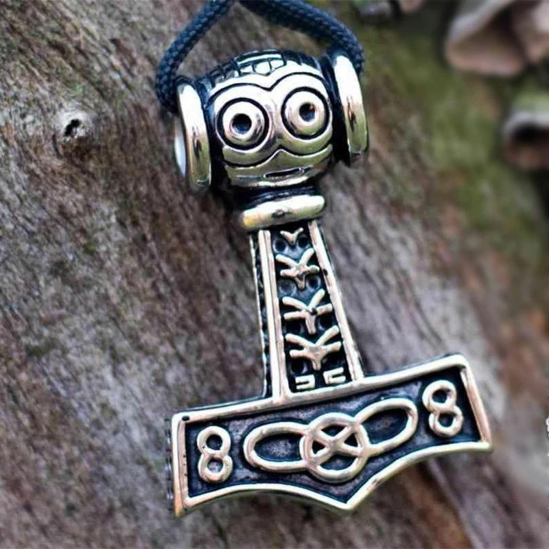 silver-mjolnir-smile-2-1200x800
