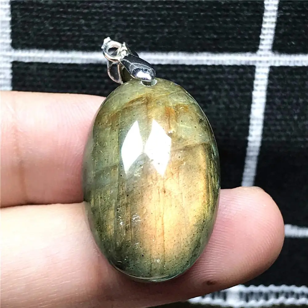 

Necklace Pendant Natural Labradorite Beads Jewelry For Woman Men Yellow Light Crystal Silver 26x18x11mm Oval Beads Stone AAAAA