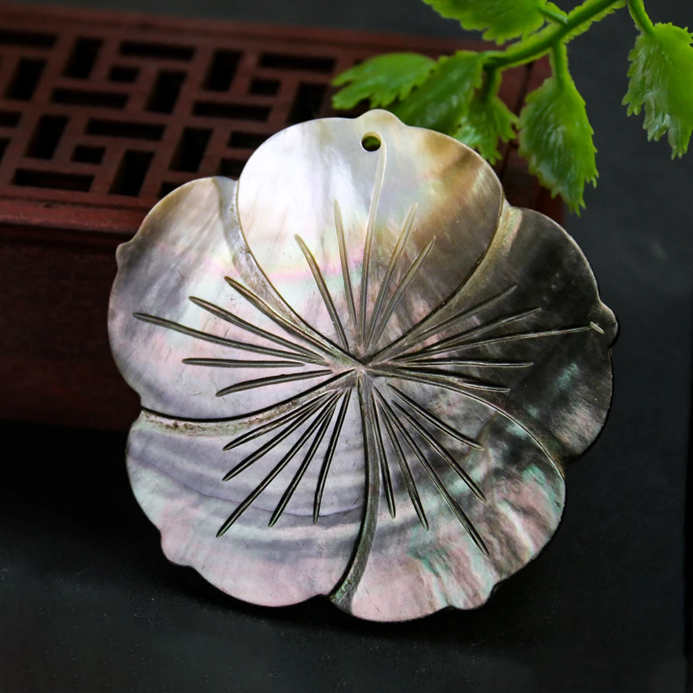 Natural Shell Ornaments 2PCS 55mm Natural Black Mother of Pearl Shell Flower Pendant Shell Carving Charm For DIY Necklace Earring Jewelry Making Finding