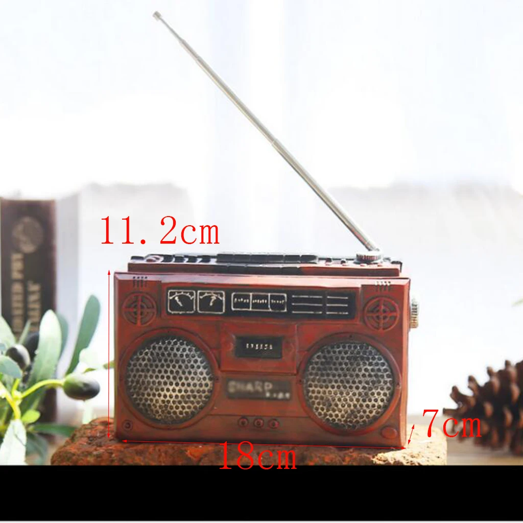 Retro Style Home Desktop Decor Resin Crafts Antique Radio Shape Saving Pot Resin Ornaments for Home Tabletop Decor Shop Display