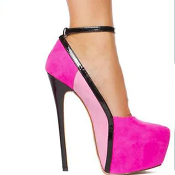 

Beautiful and elegant, beautiful Wang put on the new shoes, put on the cool single shoes, it's beautiful