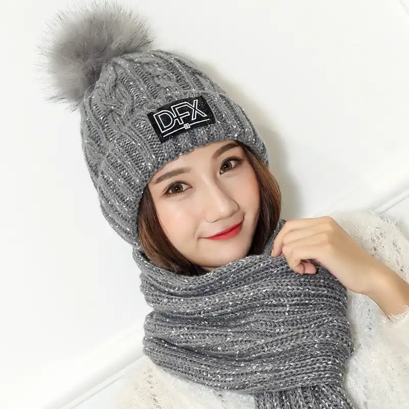 girls grey hat and scarf