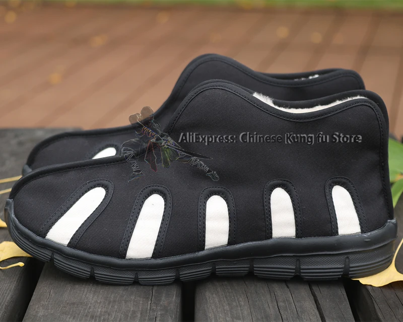 Winter Wudang Taoist Boots Shifang Kung fu Tai Chi Shoes Martial arts Sports Training Sneakers Takwondo Karate Shoes
