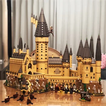 

6742Pcs Movie Castle Movie Series Building Block Bricks Toys Children's Christmas Gift Compatible with lepining 71043 16060
