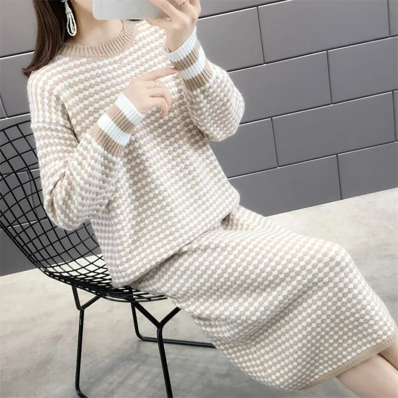 Авокадо зеленый костюм юбка Женский 2019 Ранняя осень новый волос точка с длинным