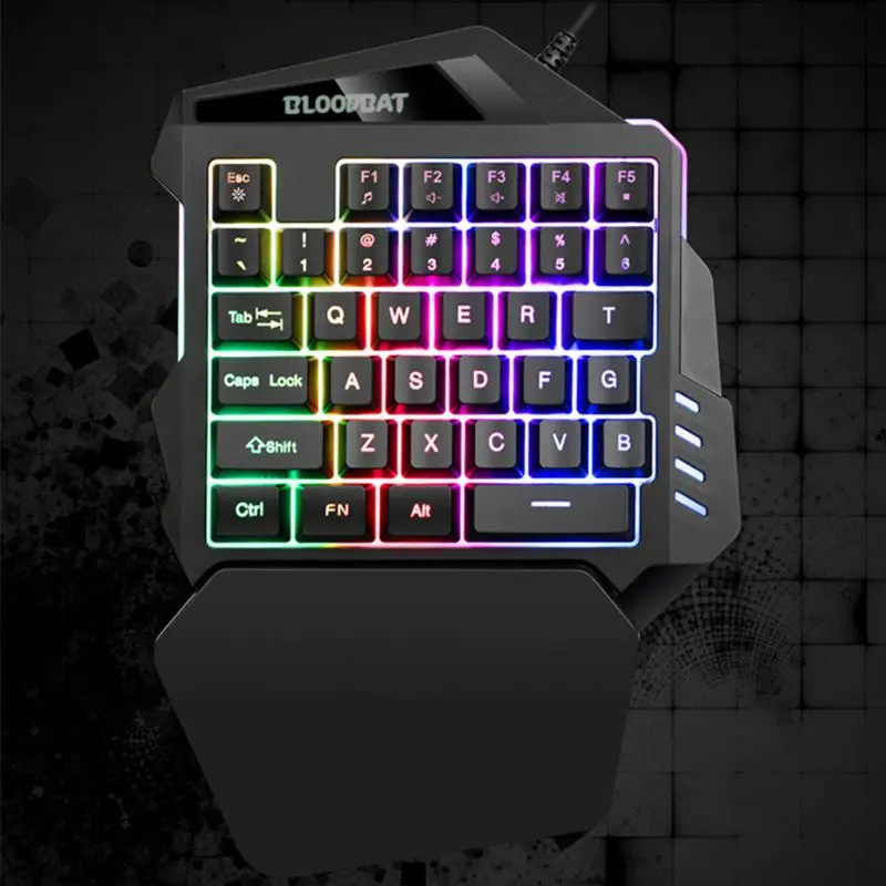 

One-handed Membrane Keyboard Wired USB 35 Keys Backlit Gaming Keypad for Laptop E65A