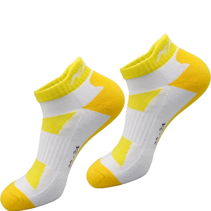 Chaussettes de Badminton à coupe basse pour hommes et femmes, chaussettes  de Performance en coton épais avec coussin [FE34E8D] - Cdiscount Sport