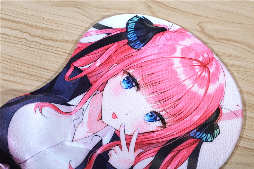 FFFAS 3D Mouse Pad Mat The Quintessential Quintuplets Nakano Nino Wrist Rest Breast Gaming Mousepad for Computer Keyboard
