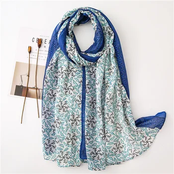 

Fashion Travel Autumn and winter Women's thin Sunscreen Shawl New style beach Floret Print headcloth Tassels Seaside silk Scarf