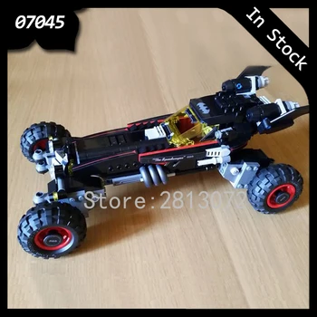 

07045 In stock Batman Movie Batmobile Features Robin ManBat Kabuki 559Pcs Superhero Building Bricks Blocks Compatible with 70905